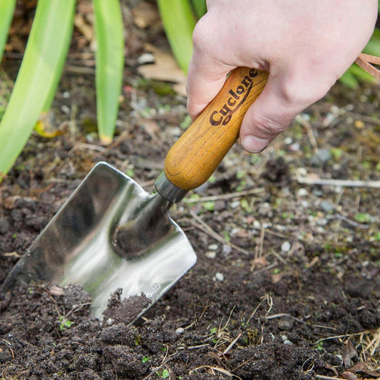 Cyclone Garden Trowel - Stainless Steel Blade - Timber Handle - Durable – view 2 - Auzzistore