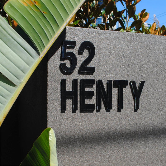 Sandleford 120mm Black Acrylic House Number 0 - Modern Durable Design – view 2