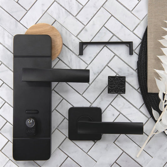 Lane Black Square Iron Knob - 32.78mm x 28.01mm x 32.78mm - Matte Black – view 2