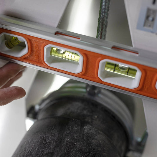 Johnson 305mm Magnetic Torpedo Level - 12" - Hands-Free Use - Durable – view 2 - Auzzistore