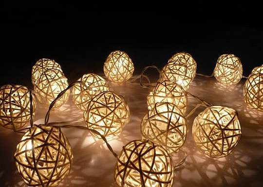 1 Set of 20 LED Cream White 5cm Rattan Cane Ball Battery Powered String Lights Christmas Gift Home Wedding Party Bedroom Decoration Table Centrepiece | Auzzi Store