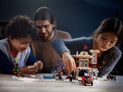 LEGO 10263 Winter Village Fire Station: Festive Holiday Set