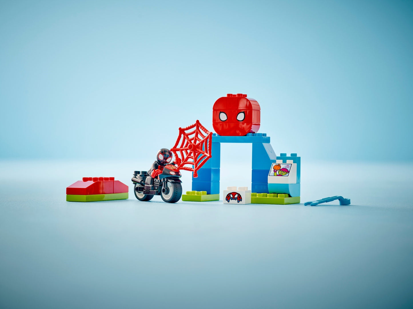 LEGO DUPLO 10424 Marvel Spidey’s Motorcycle Adventure