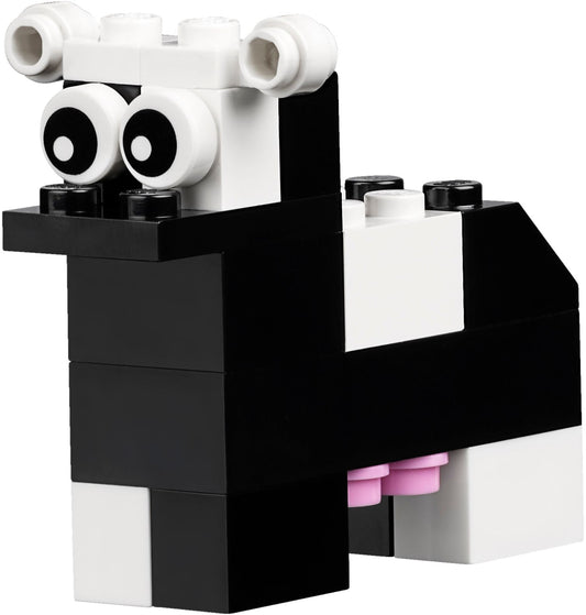 LEGO 10654 XL Creative Brick Box (1550+ Pieces) – view 2 - Auzzistore