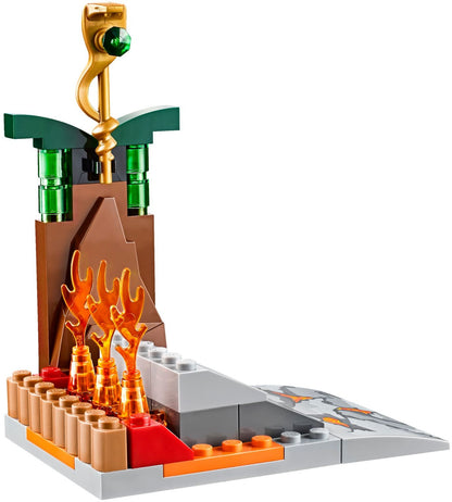 LEGO 10722 NINJAGO Kai vs. Lasha Snake Showdown