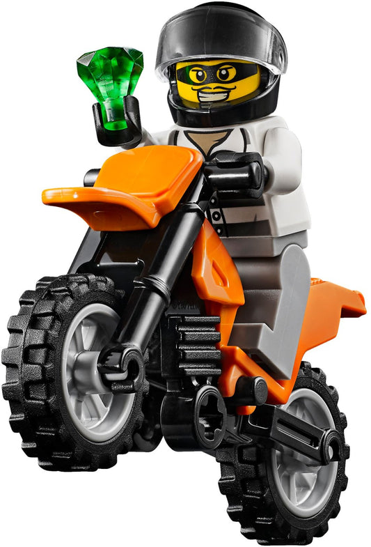 LEGO 10735 Police Truck Chase: Catch the Crook! - Auzzistore
