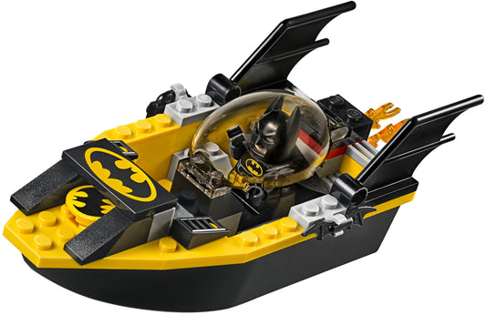 LEGO 10737 Batman vs. Mr. Freeze Batboat Battle - Auzzistore