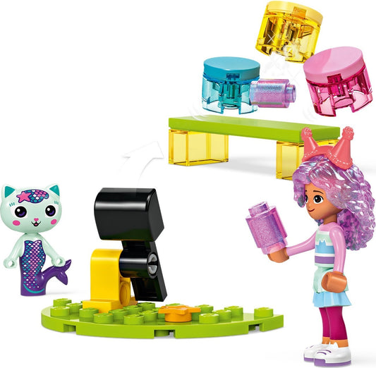 LEGO 10796 Gabby's Dollhouse Party Room – view 2 - Auzzistore