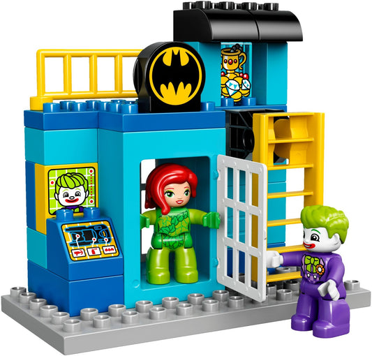 LEGO 10842 Batcave Challenge: Batman vs. Joker & Poison Ivy – view 2 - Auzzistore
