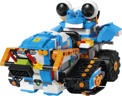 LEGO 17101 BOOST Creative Toolbox: Build & Code 5 Robots