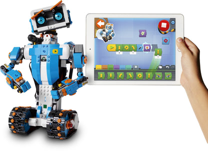 LEGO 17101 BOOST Creative Toolbox: Build & Code 5 Robots