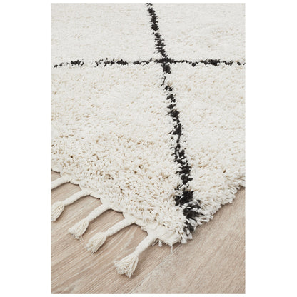 Rug Culture Saffron 22 White Indoor Rug 230 x 160cm