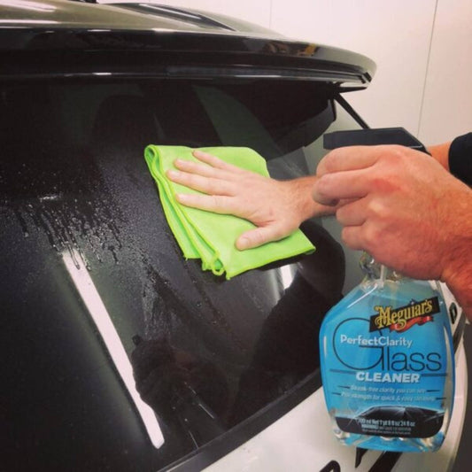Meguiar's Perfect Clarity Glass Cleaner - 710ml - Anti-Hazing Formula - Streak-Free – view 2