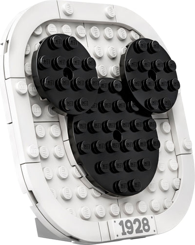 LEGO 21317 Steamboat Willie: Retro Mickey Mouse Set