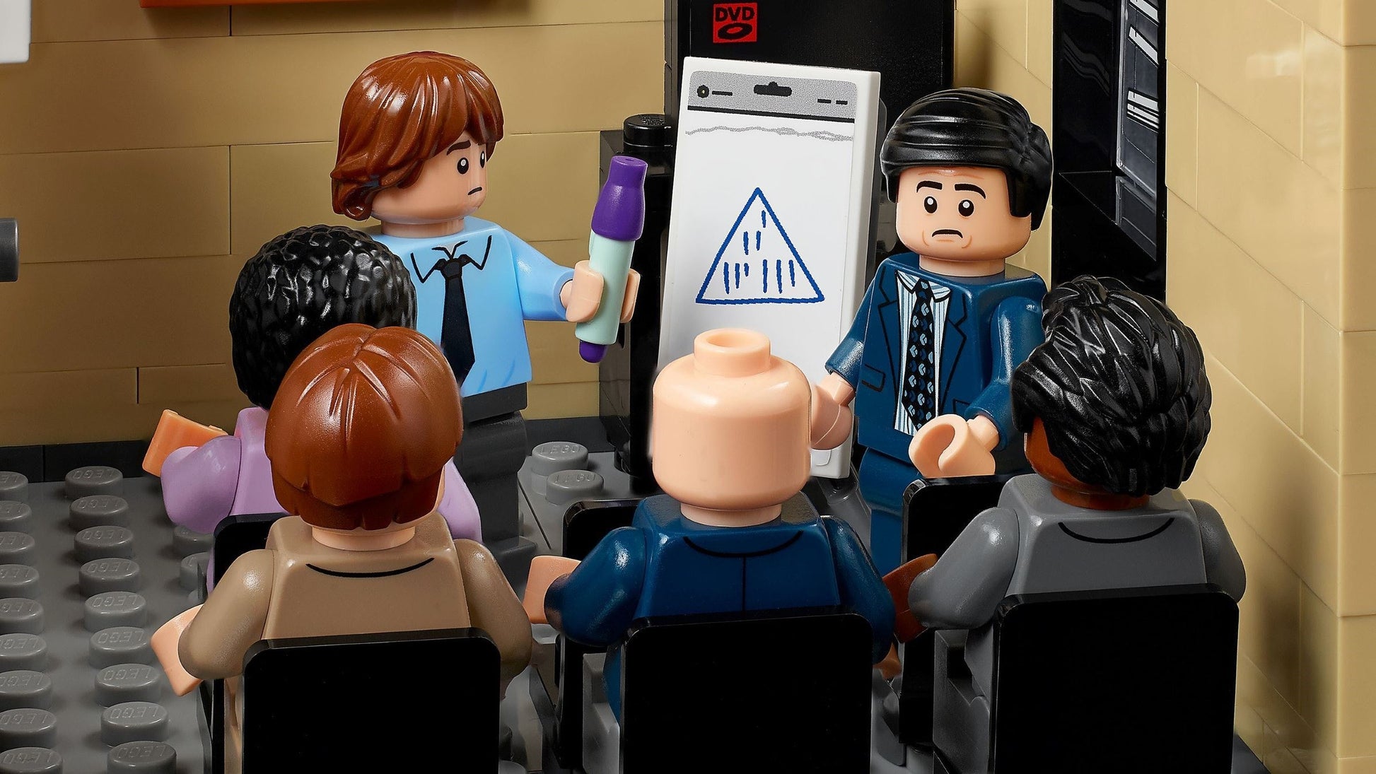 LEGO Ideas 21336 The Office- Auzzi Store