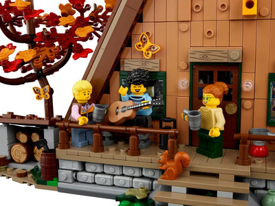 LEGO Ideas Series 21338 A-Frame Cabin