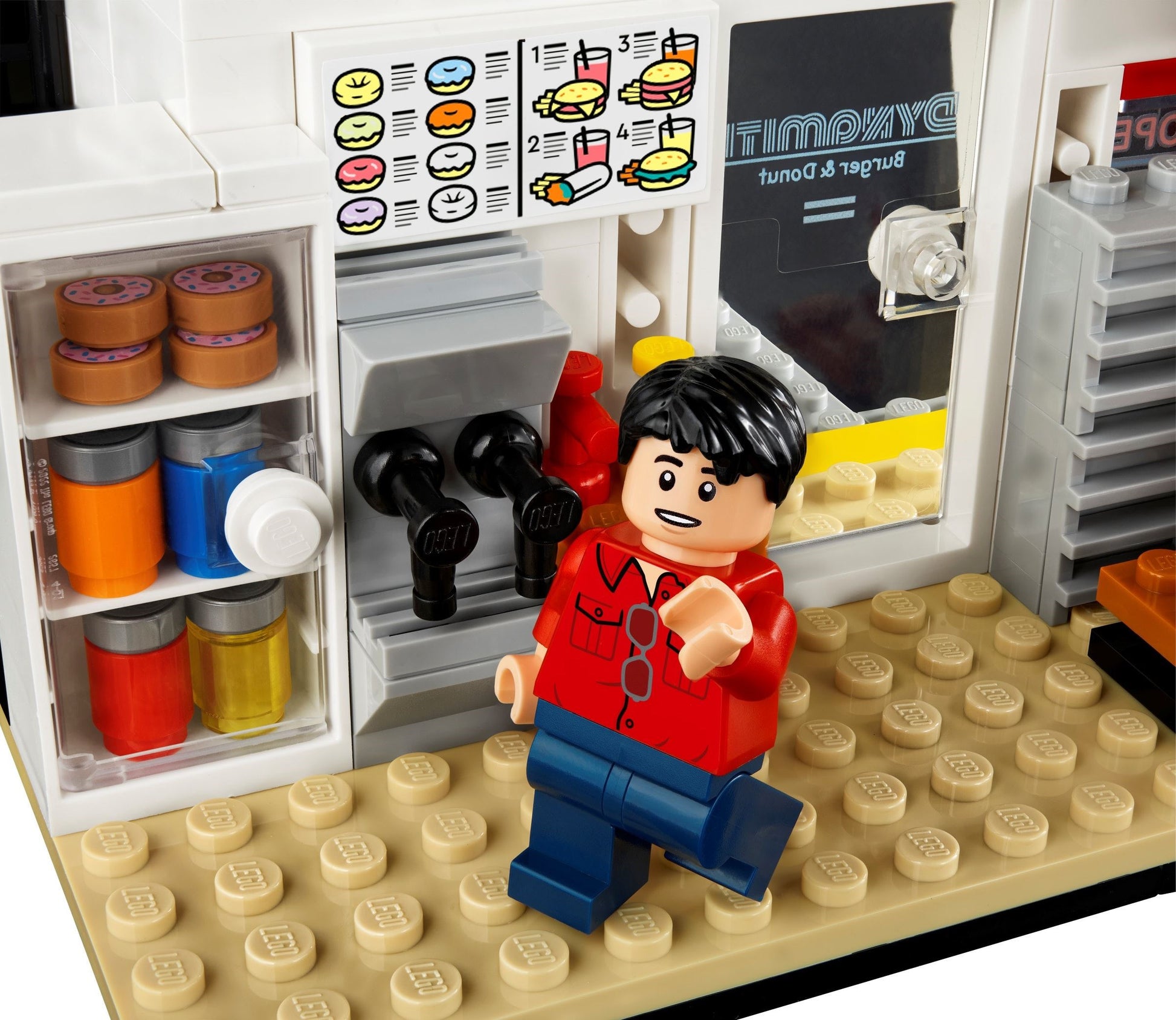 LEGO IDEAS Series 21339 BTS Dynamite- Auzzi Store