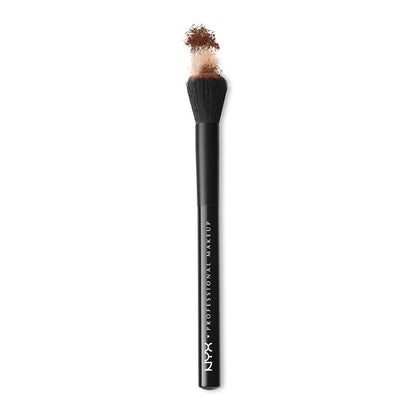 NYX Pro Brush Contour