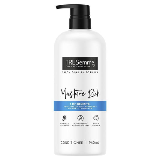 Tresemme Moisture Rich Conditioner 940ml - Ultimate Hydration for Dry Hair