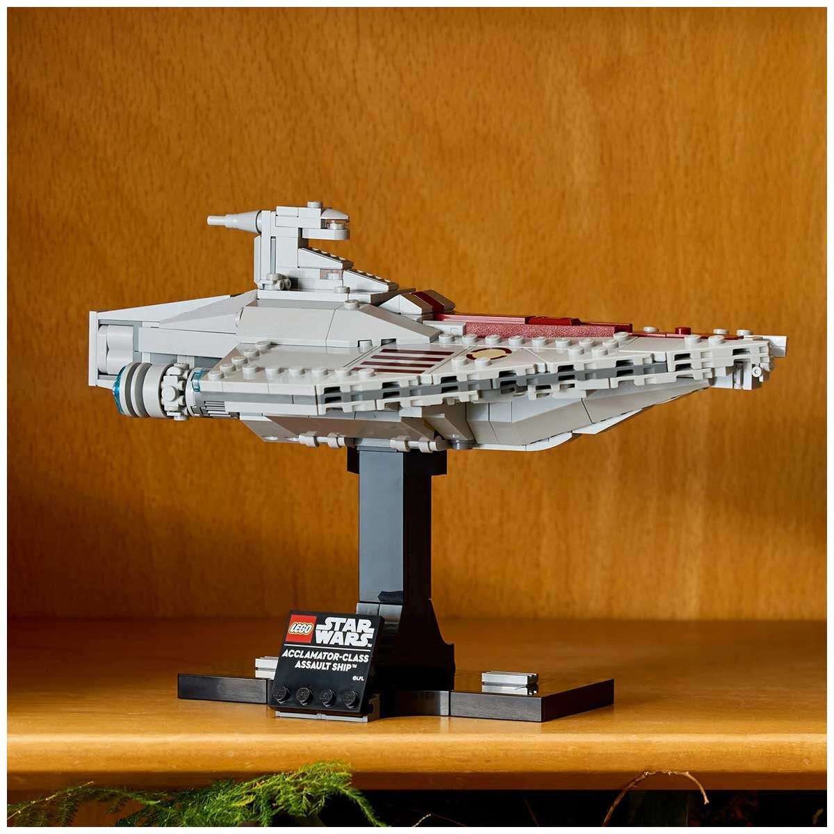 LEGO Star Wars Acclamator-Class Assault Ship 75404