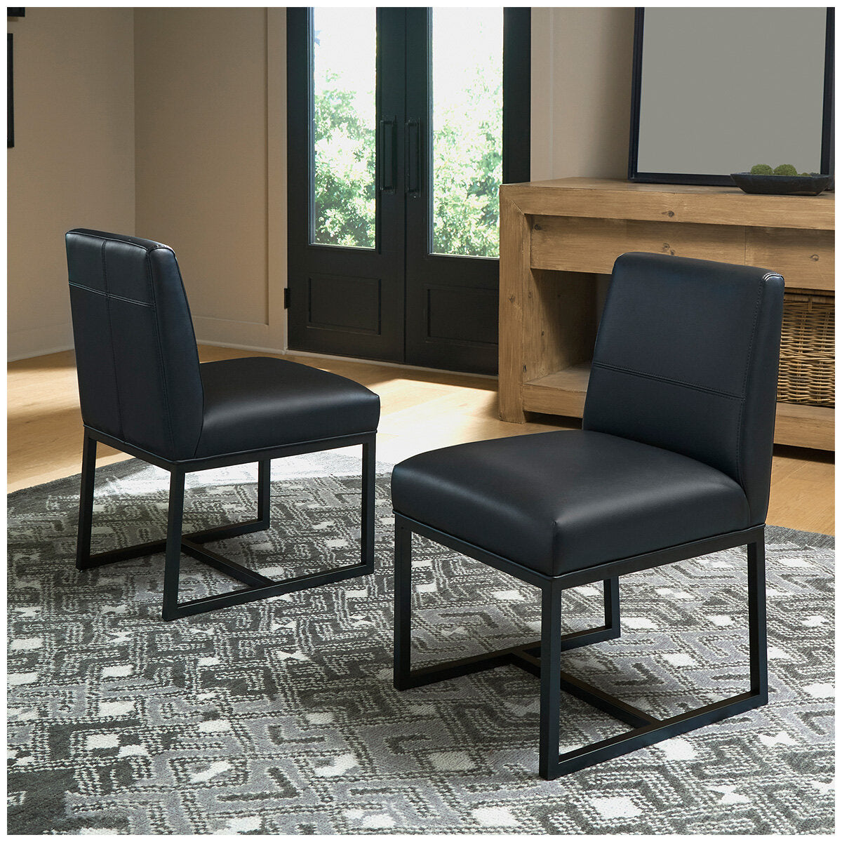 Universal Broadmoore 5 Piece Dining Set