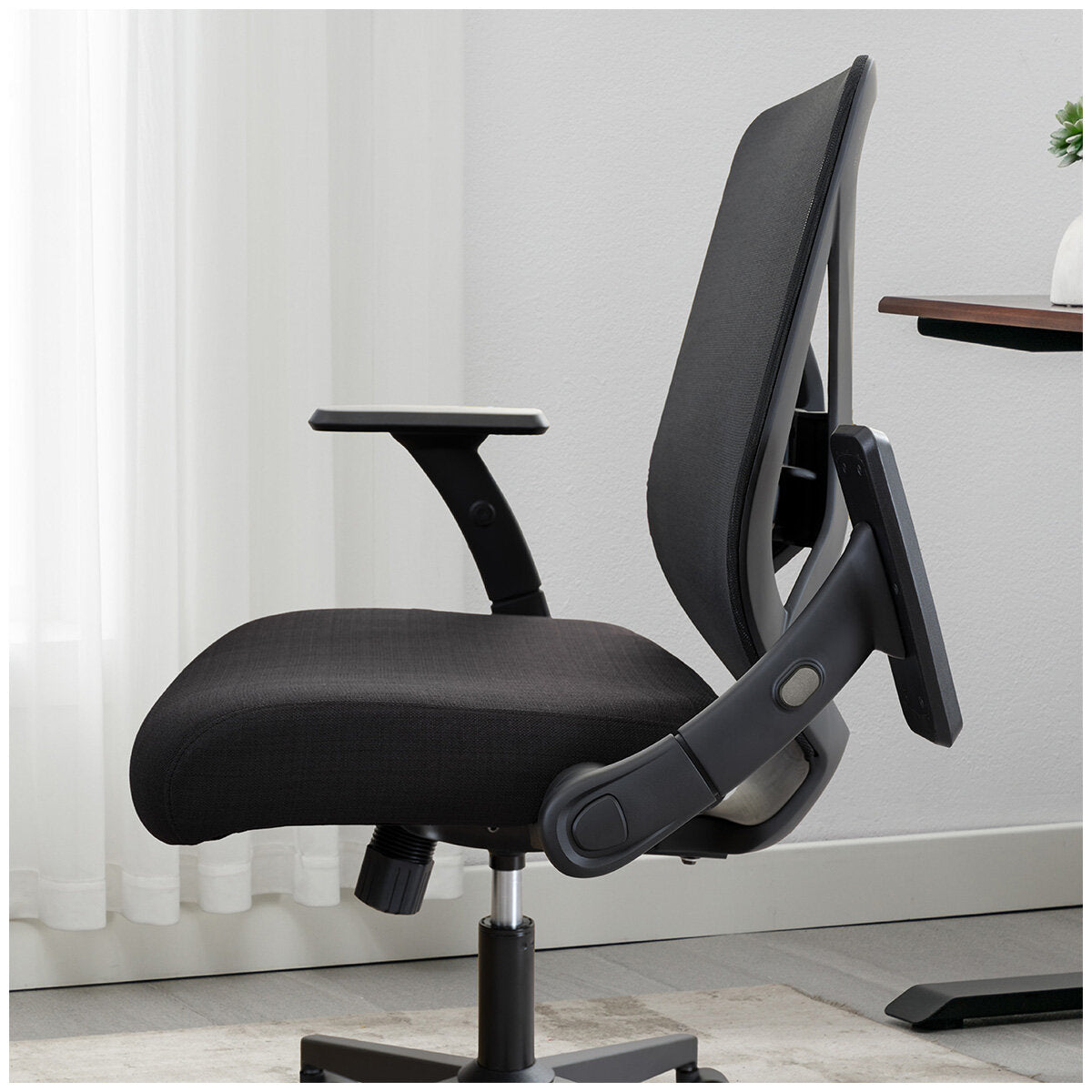True Innovations Mesh Task Chair