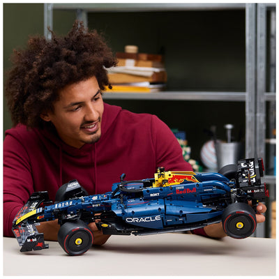 LEGO Technic Detailed F1 Car Model Kit 42206 Oracle Red Bull RB20 1639