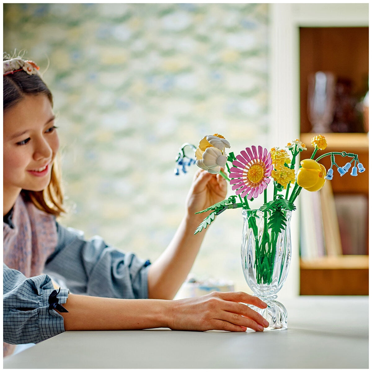 LEGO Botanicals Petite Sunny Bouquet 10347 with 373 Pieces - Buildable Flower Decor Set for Kids and Adults - Adjustable Stems and 7 Species of LEGO Flowers