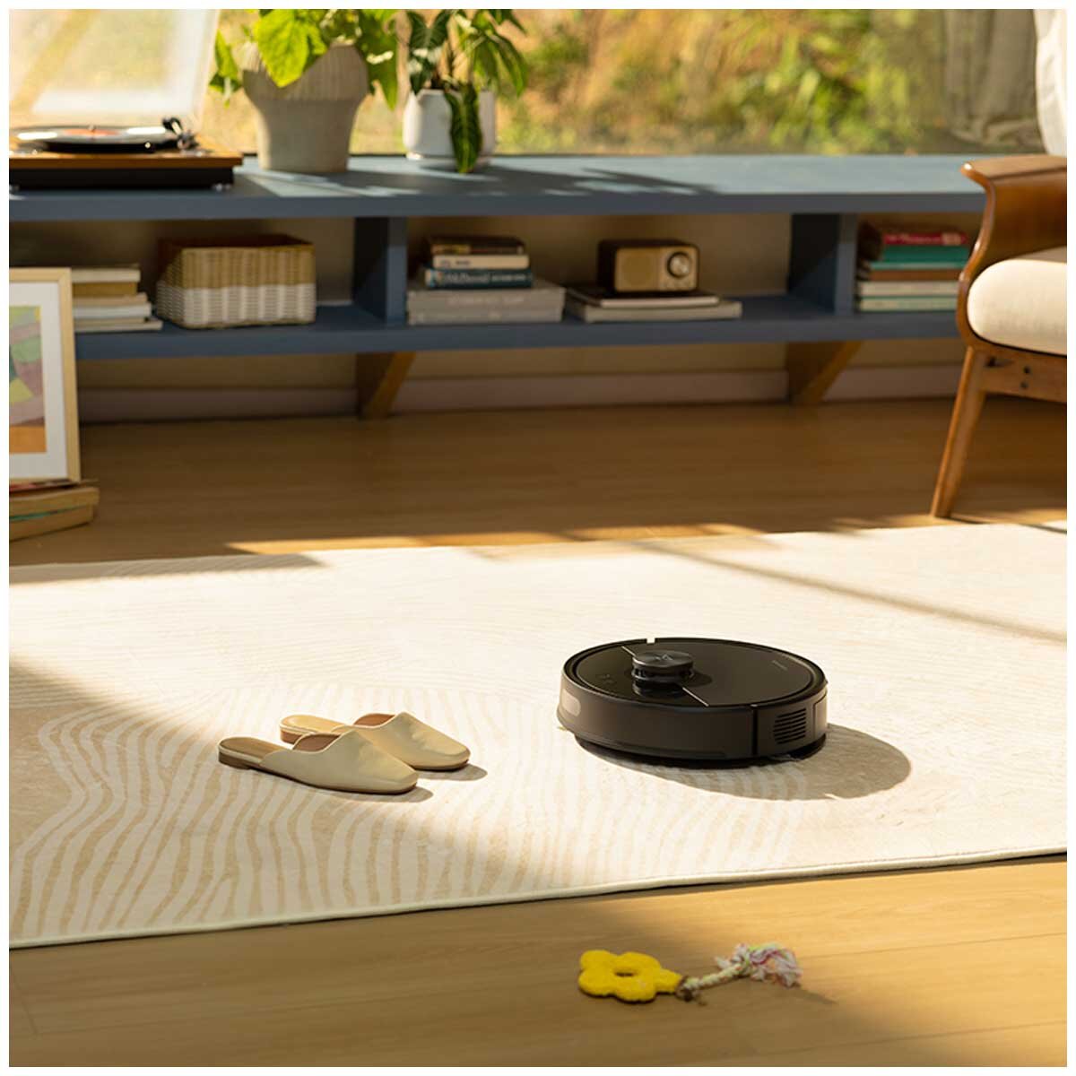 Roborock Q7T+ Vacuum Cleaner - 10,000 Pa HyperForce Suction, Dual Anti-Tangle Design, Auto-Empty Dust, Ideal for Hardwood, Tiles, Laminate, Vinyl, Carpet