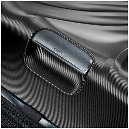 Ricardo Pacific Palisades Large Upright Luggage Black 100% Polycarbonate TSA Locks & Ergonomic Handle