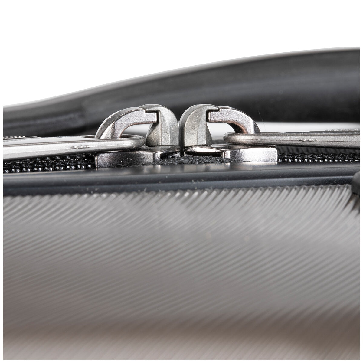 Ricardo Pacific Palisades Large Upright Luggage Bronze 100% Polycarbonate TSA Locks Ergonomic Handle Compression Panels