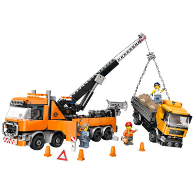 LEGO City Heavy-Duty Recovery Tow Truck with Crane 60467, 793 Pieces
