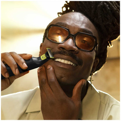 Philips OneBlade Face PRO 360 Bundle, 12 Lengths, Wet & Dry, Charcoal Grey