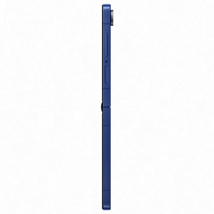 Samsung Galaxy Z Flip7 256GB Blue - Seamless Foldable Screen, Pro Visual Engine, 4,300mAh Battery, Gemini Live AI Assistant