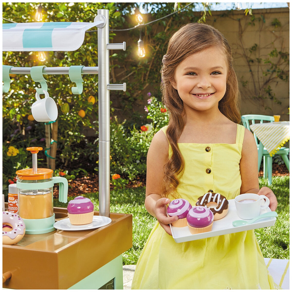 Little Tikes 2-in-1 Cafe Cart Playset, 25 Accessories, Model 3702, Ages 2+