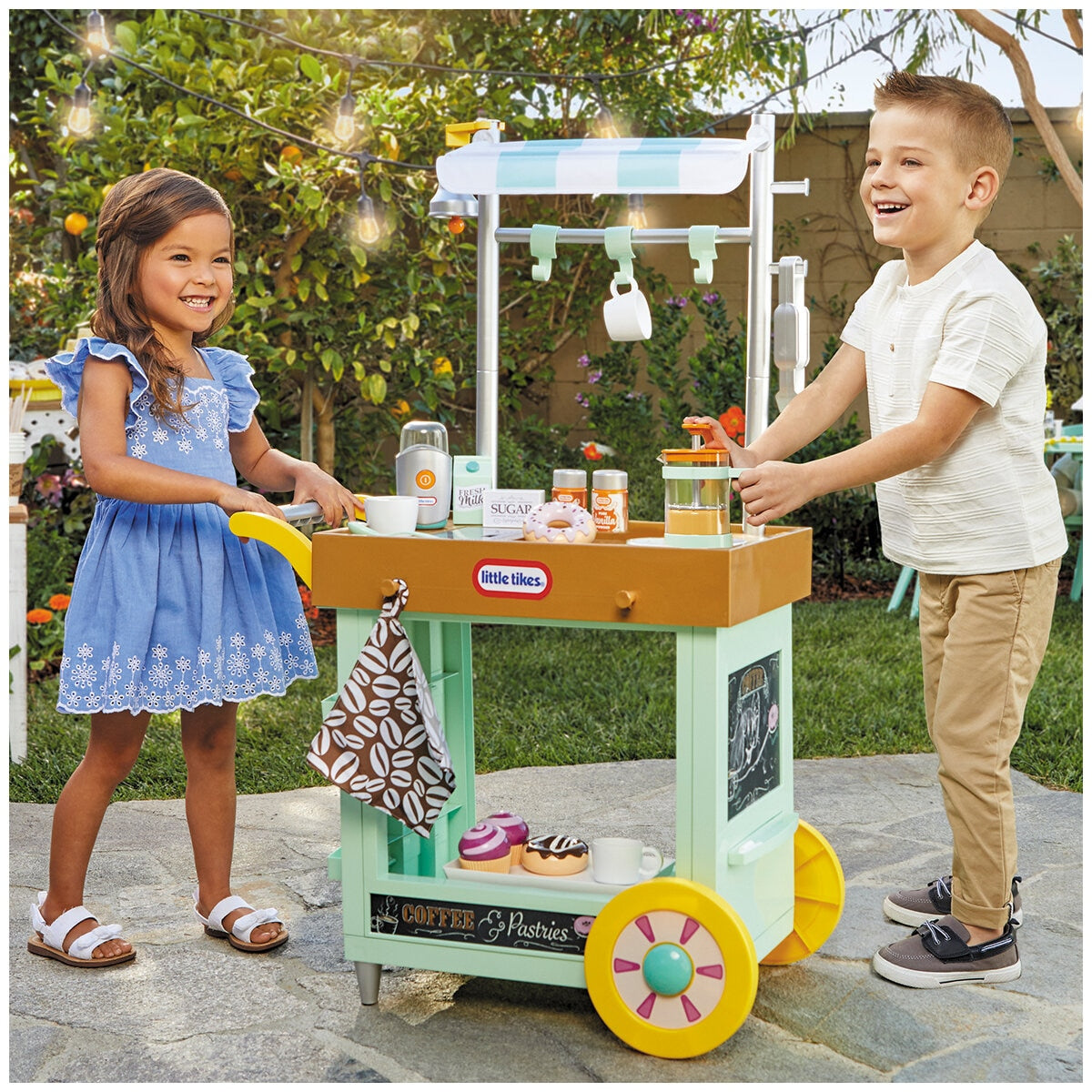 Little Tikes 2-in-1 Cafe Cart Playset, 25 Accessories, Model 3702, Ages 2+