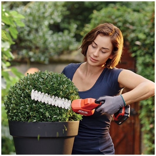 SKIL 20V Grass and Shrub Shear Kit, Lightweight, Tool-less Blade Change, Weather Resistant – view 2 - Auzzistore