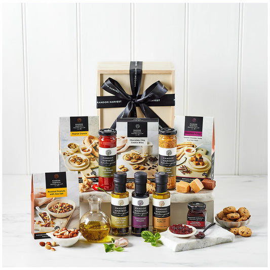 Random Harvest Artisan Foodie Collection Gourmet Gift Hamper 1 kg
