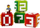 LEGO 40172 Brick Calendar - Buildable Desk Calendar with Minifigure – view 2