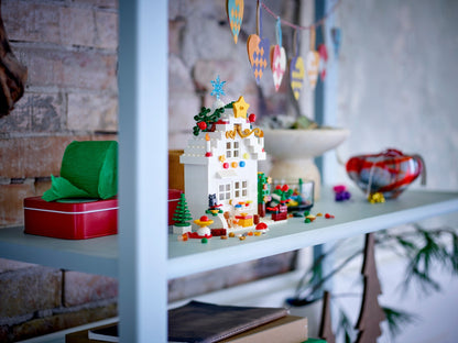 LEGO 40609 Christmas Fun VIP Add-On Pack – Festive LEGO Accessories