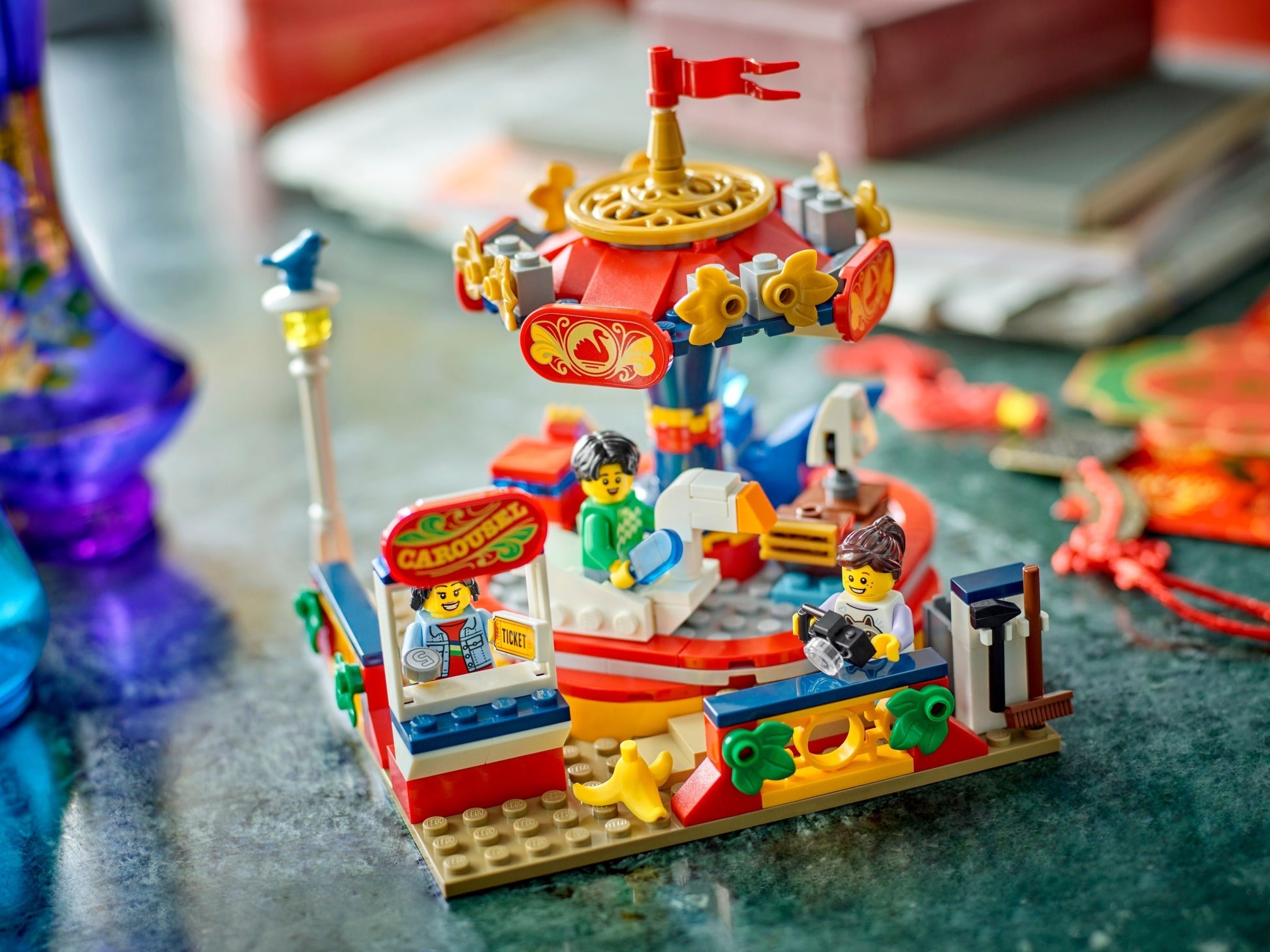 Lego Creator Exclusive 40714 Carousel Ride - Auzzi Store