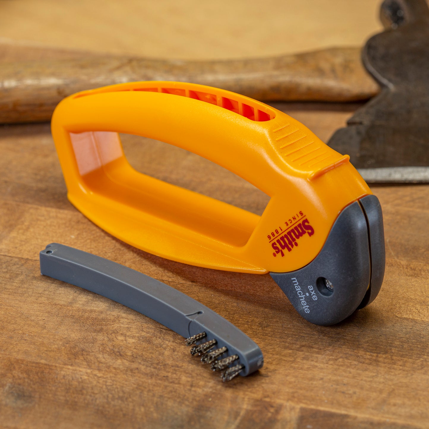 Smith's Axe & Machete Sharpener