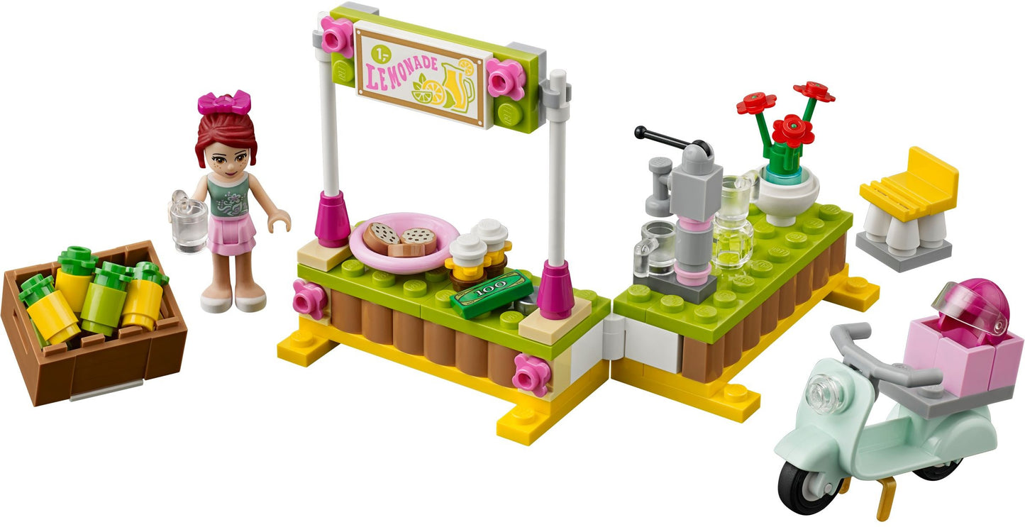 LEGO 41027 Mia's Lemonade Stand: Scooter, Cookies & Fun!