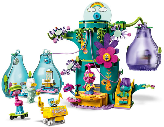 LEGO 41255 Trolls World Tour Pop Village Celebration – view 2