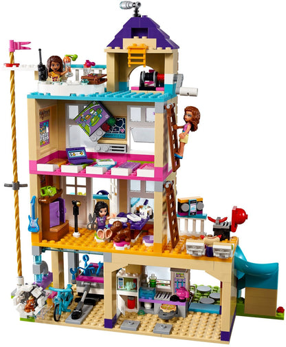 LEGO 41340 Friendship House: Rescue Missions & Fun Times
