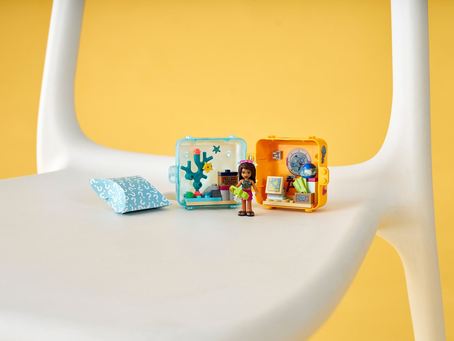LEGO 41410 Andrea's Summer Play Cube: Portable Marine Fun
