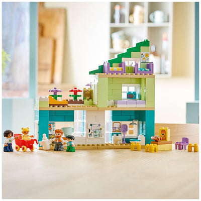 LEGO DUPLO 3-in-1 Modern Family House Figures 10470 Interactive