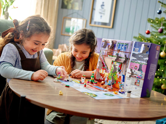 LEGO 41690 Friends Advent Calendar: Christmas Countdown Fun – view 2 - Auzzistore