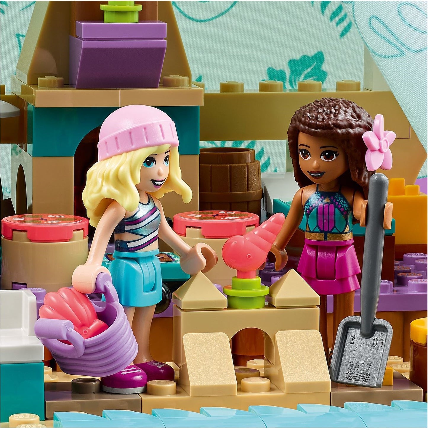 LEGO 41700 Friends Beach Glamping- Auzzi Store