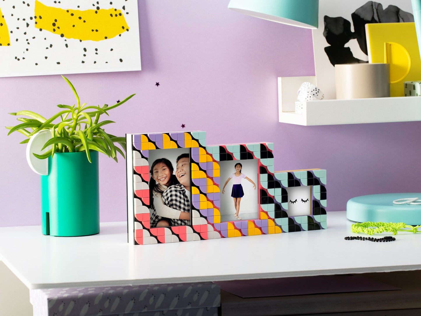 LEGO 41914 DOTS Creative Picture Frames Kit - DIY Photo Frame Set